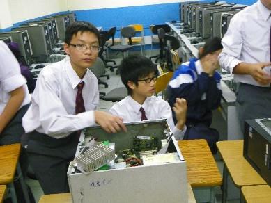http://www.cls.edu.hk/web/upload/Image/2012-13/comp/2011-11-16/100_0512.JPG